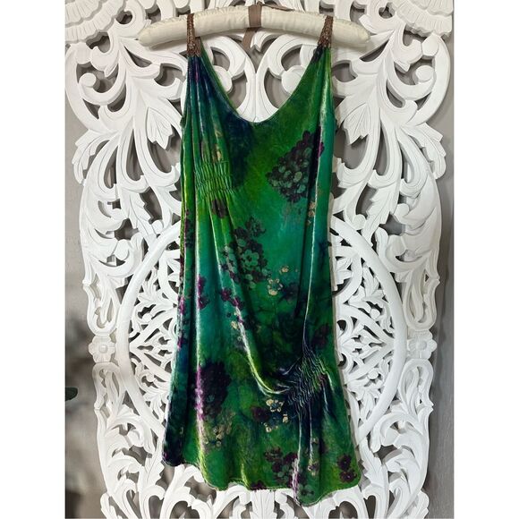Meredith Burns Velvet Slip Dress - Picture 1 of 9
